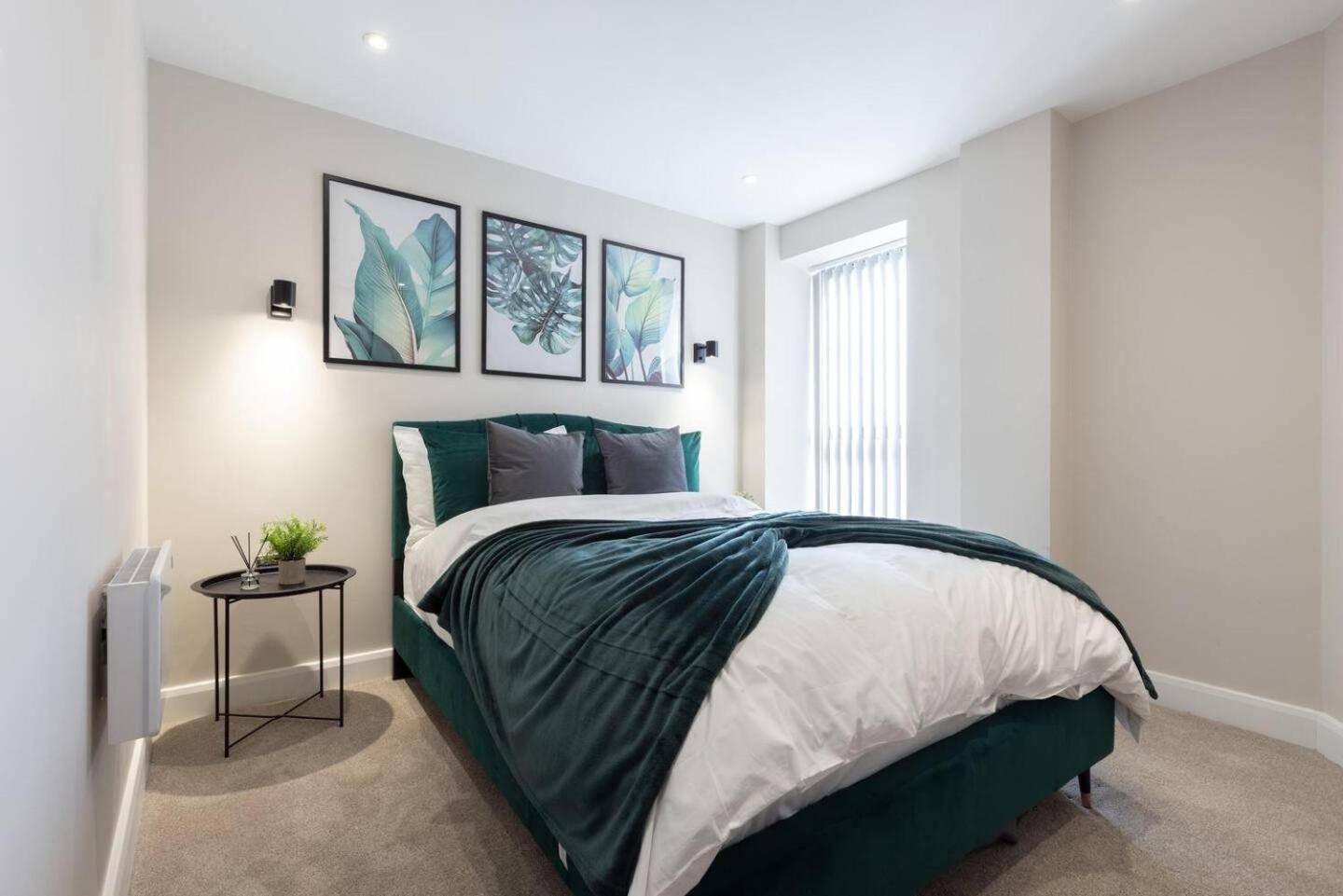 Modern City Apartment - Sleeps 4 & Walk To Arena Leeds  Exterior foto